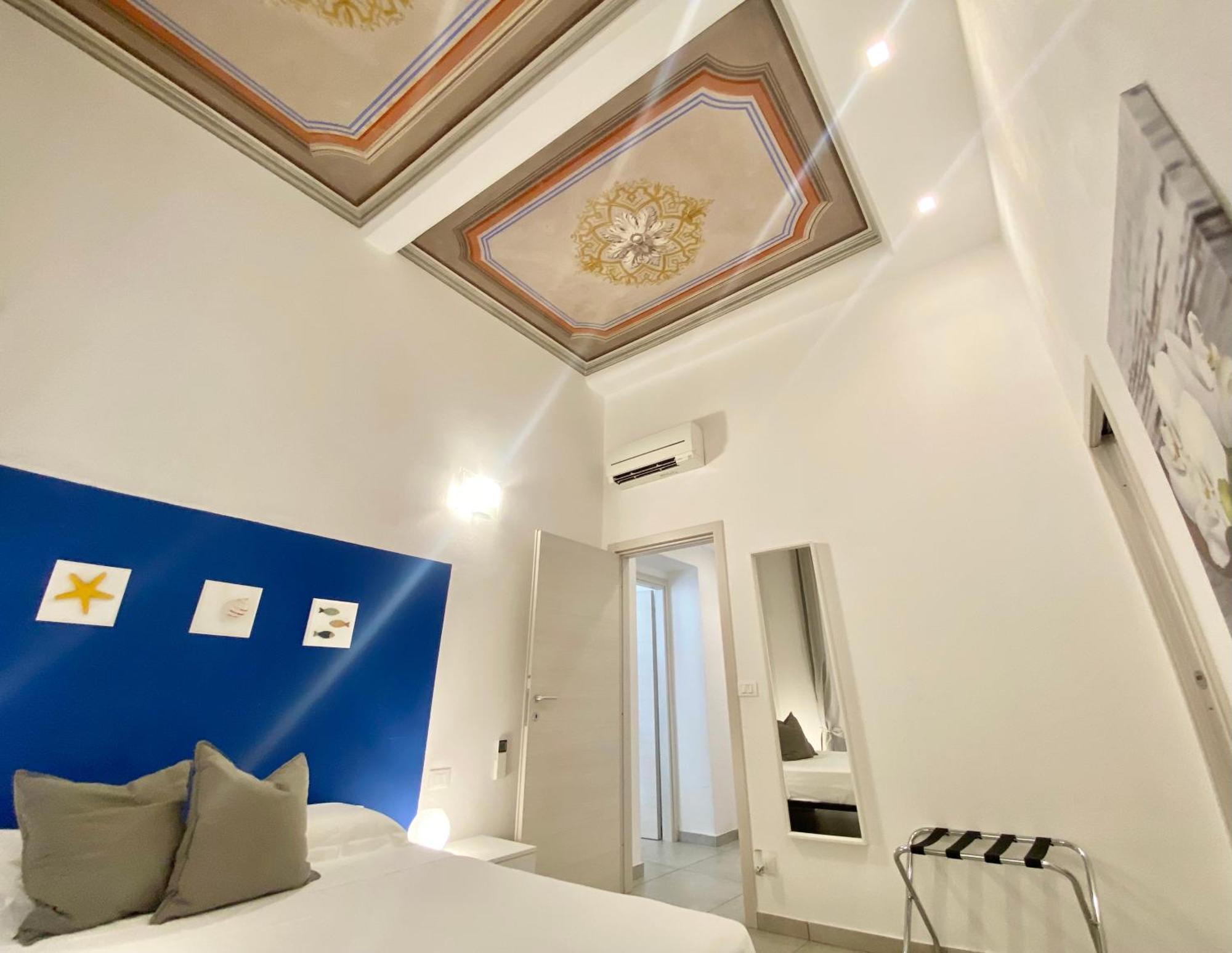 Alla Casa Rosa Al Mare- Centrale A Di Fronte Al Mare- Emozionante- Garage Privato Gratuito A 800 Mt- Aria Condizionata-Wifi Rapallo Exterior foto