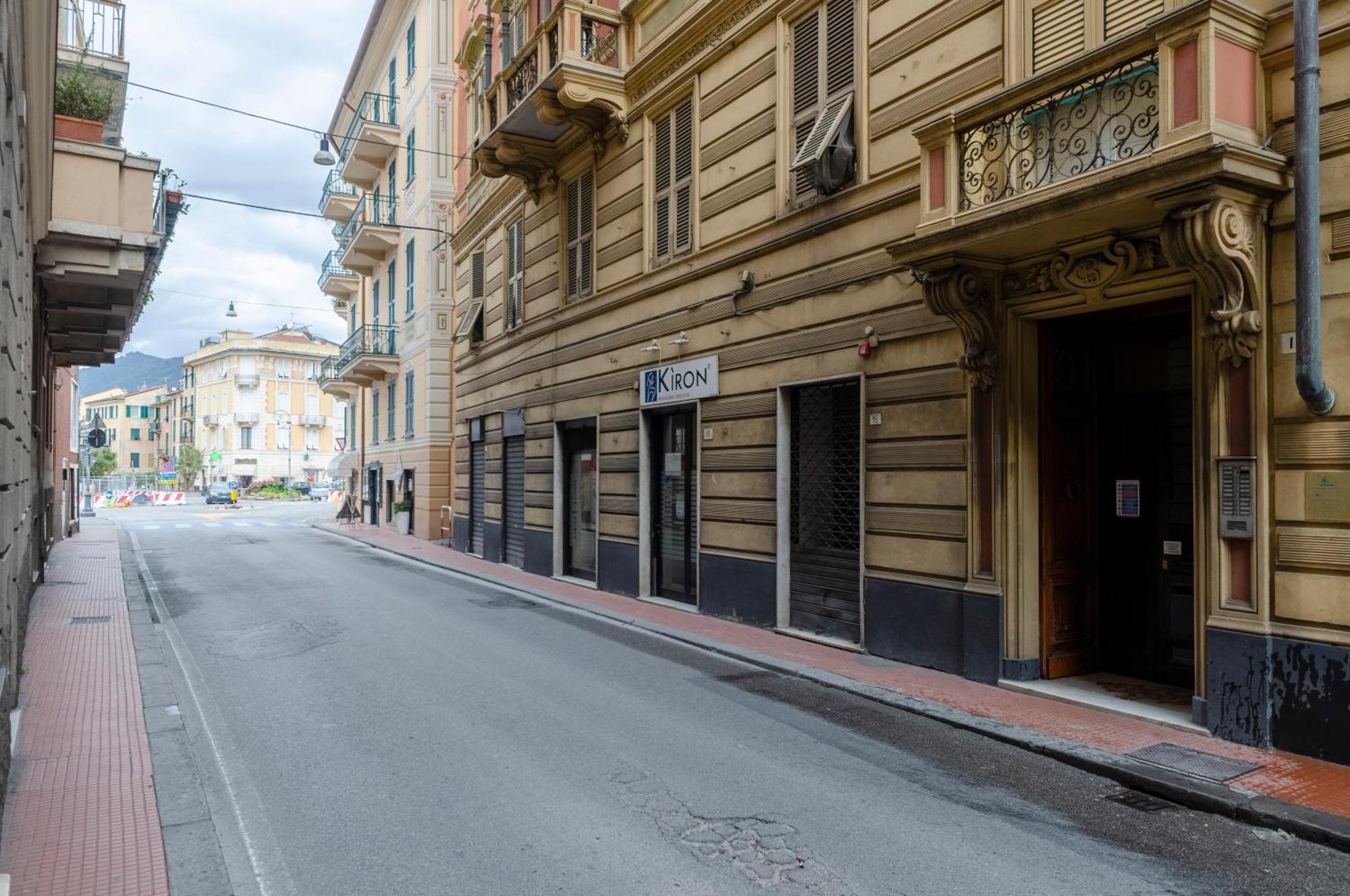 Alla Casa Rosa Al Mare- Centrale A Di Fronte Al Mare- Emozionante- Garage Privato Gratuito A 800 Mt- Aria Condizionata-Wifi Rapallo Exterior foto